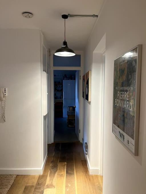 Stylish, Spacious 2 Bed 2 Bath Near Hoxton Square Apartamento Londres Exterior foto