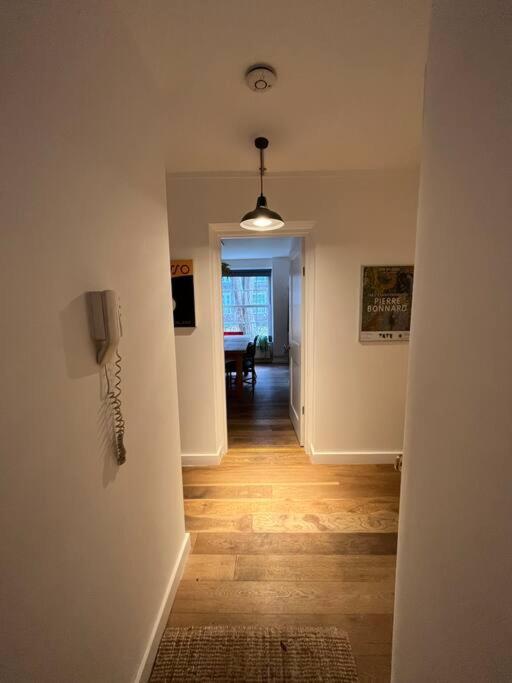 Stylish, Spacious 2 Bed 2 Bath Near Hoxton Square Apartamento Londres Exterior foto